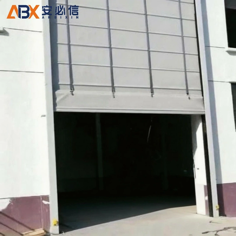 阿勒泰机库门